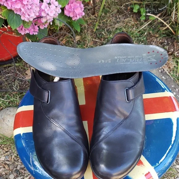 Mephisto Black Luce Flats Size 10 - Picture 4 of 16